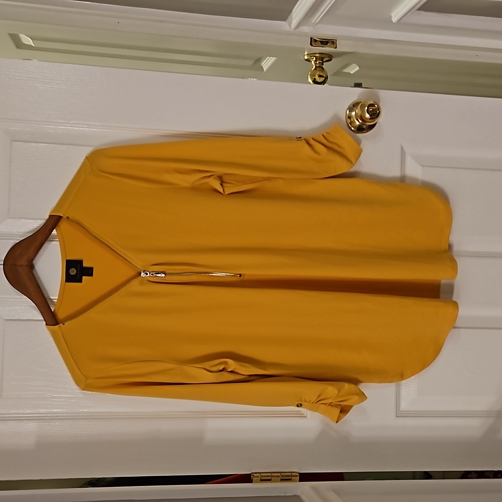 JM Collection size Large Top